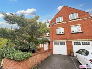 Seabrook Mews, Exeter